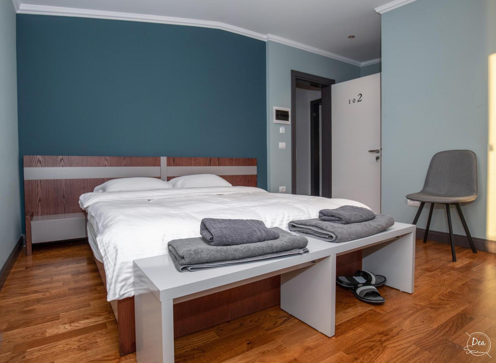 Suite Terrace Rooms & Apartments Korce Exterior foto